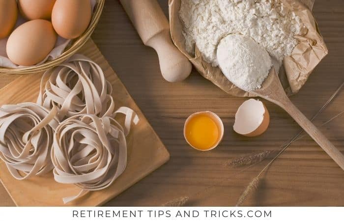 The 15 Best Cooking Classes For Retirees And Seniors – Retirement Tips and Tricks